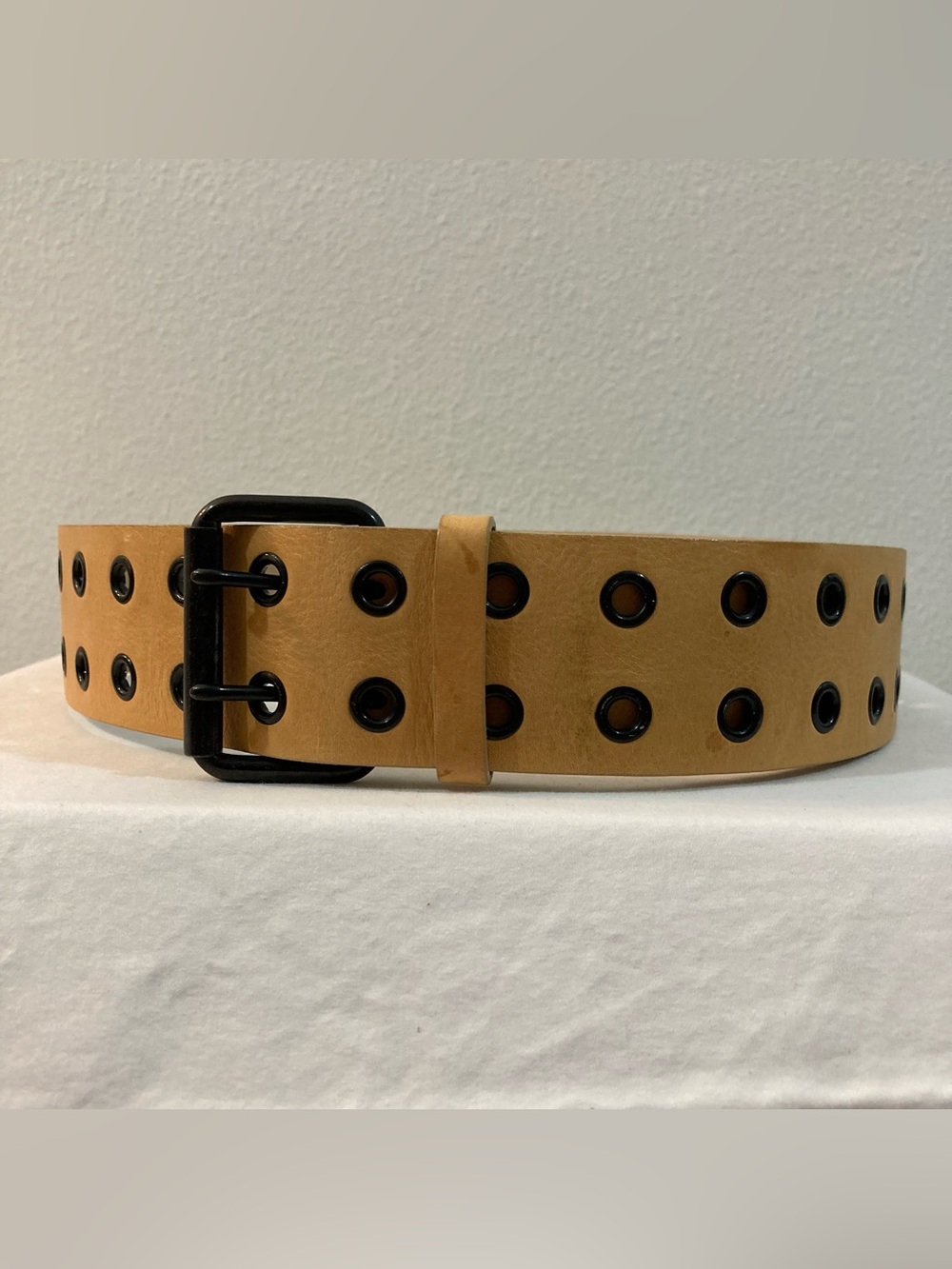 Streets Ahead Leather Belt Grommet Detail Size Medium